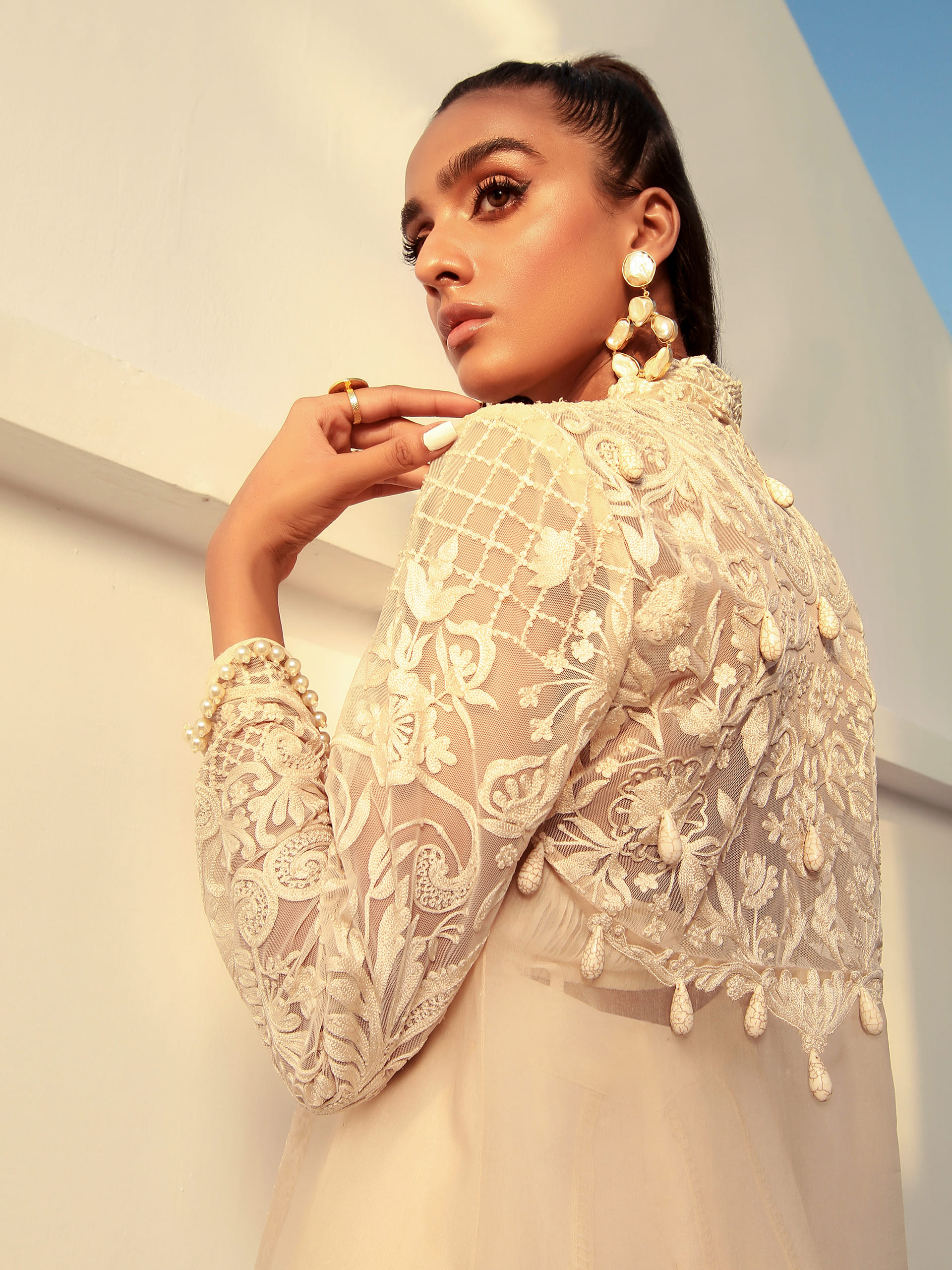 Raya - Image 4