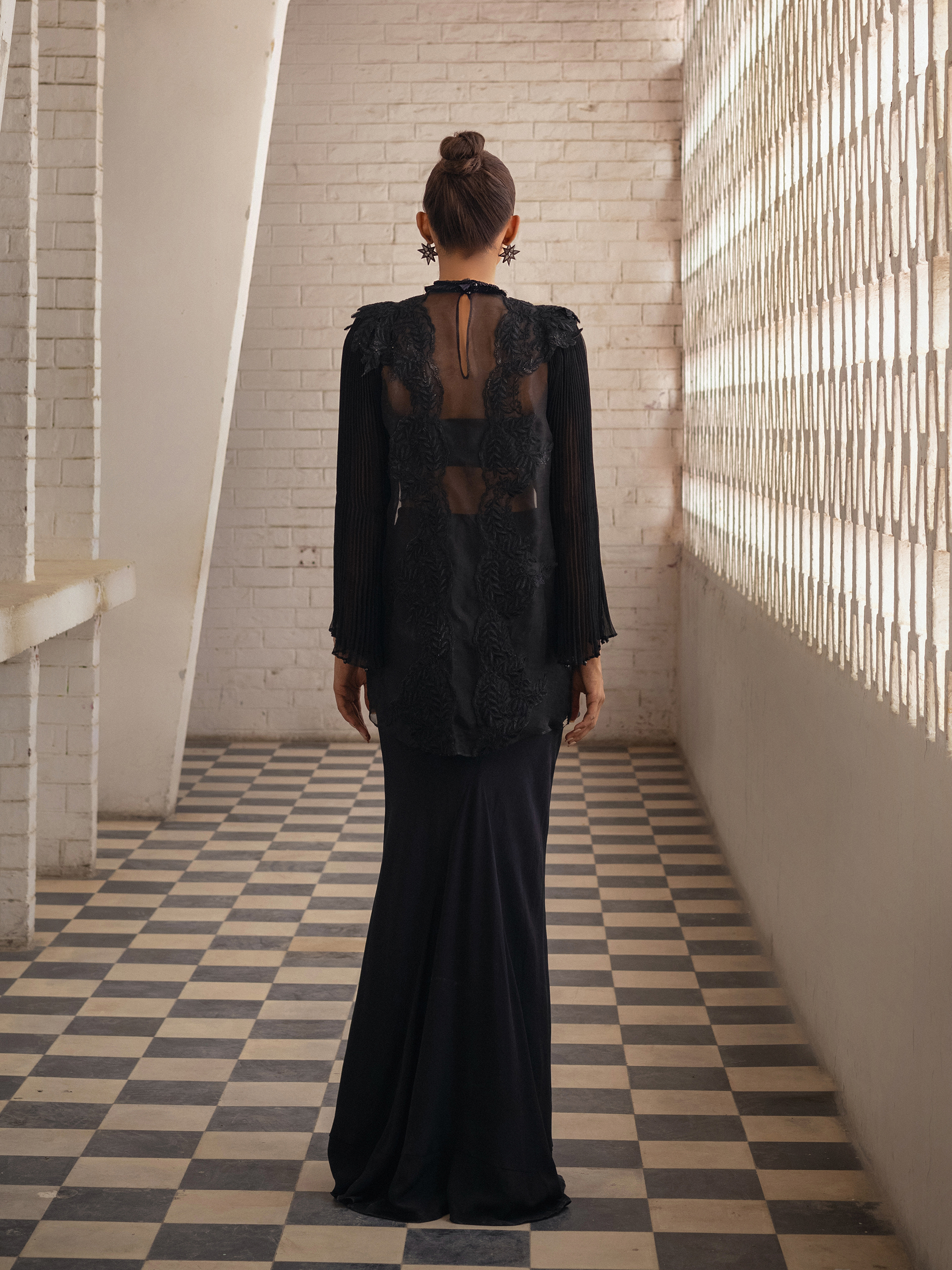 Clay - Black - Image 3