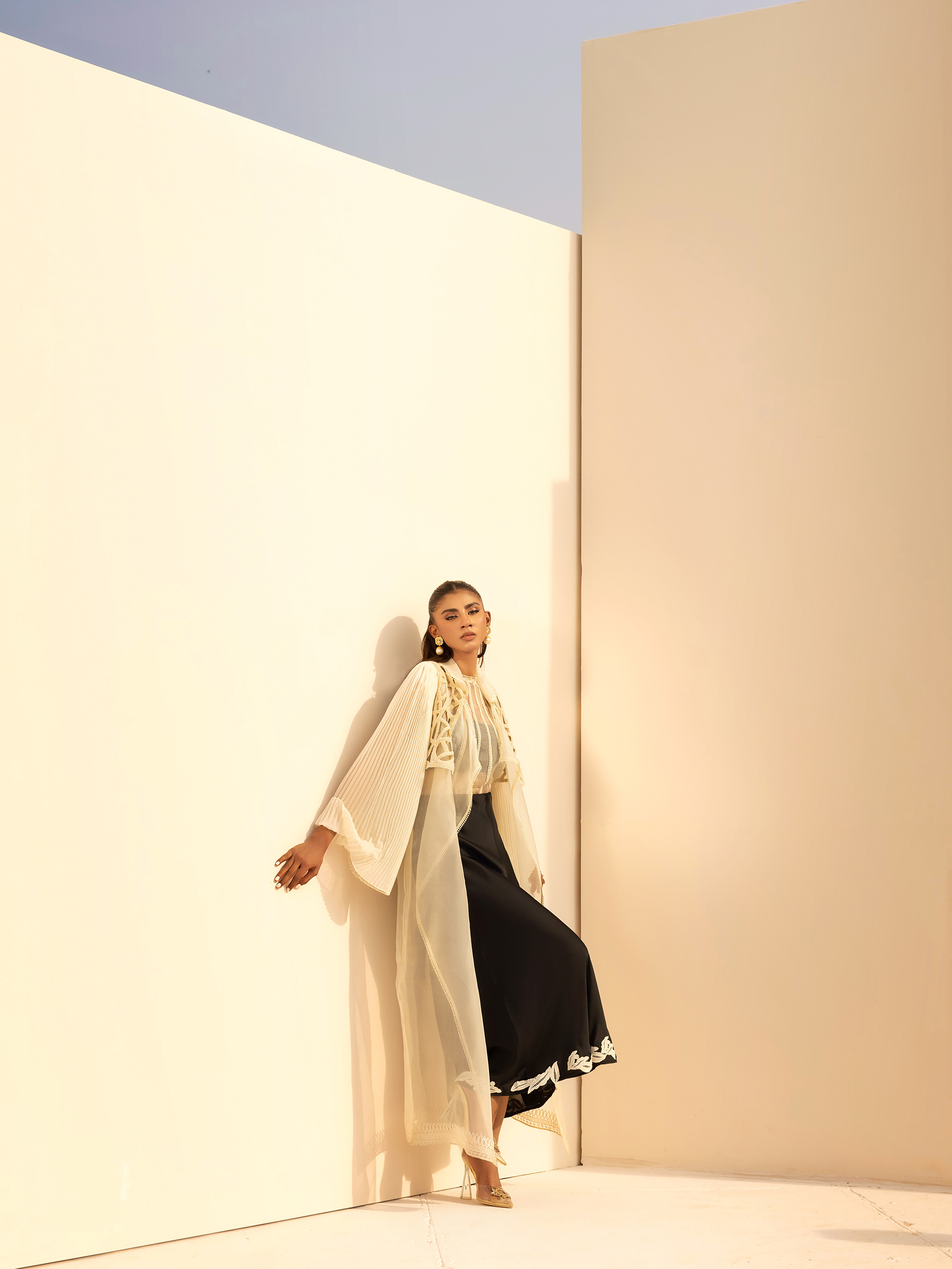 Ria - Ivory - Image 4