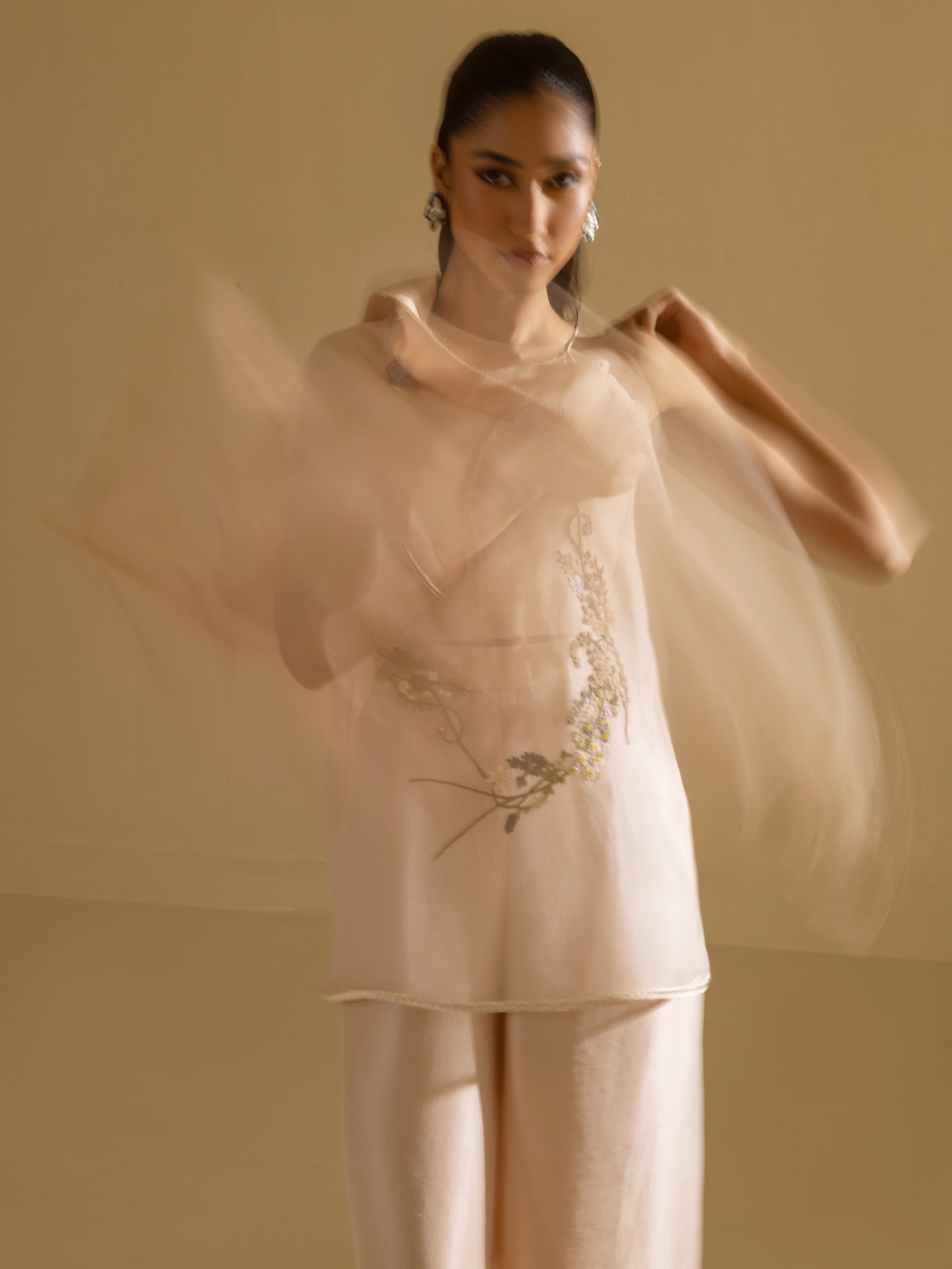 June - Peach - Image 6