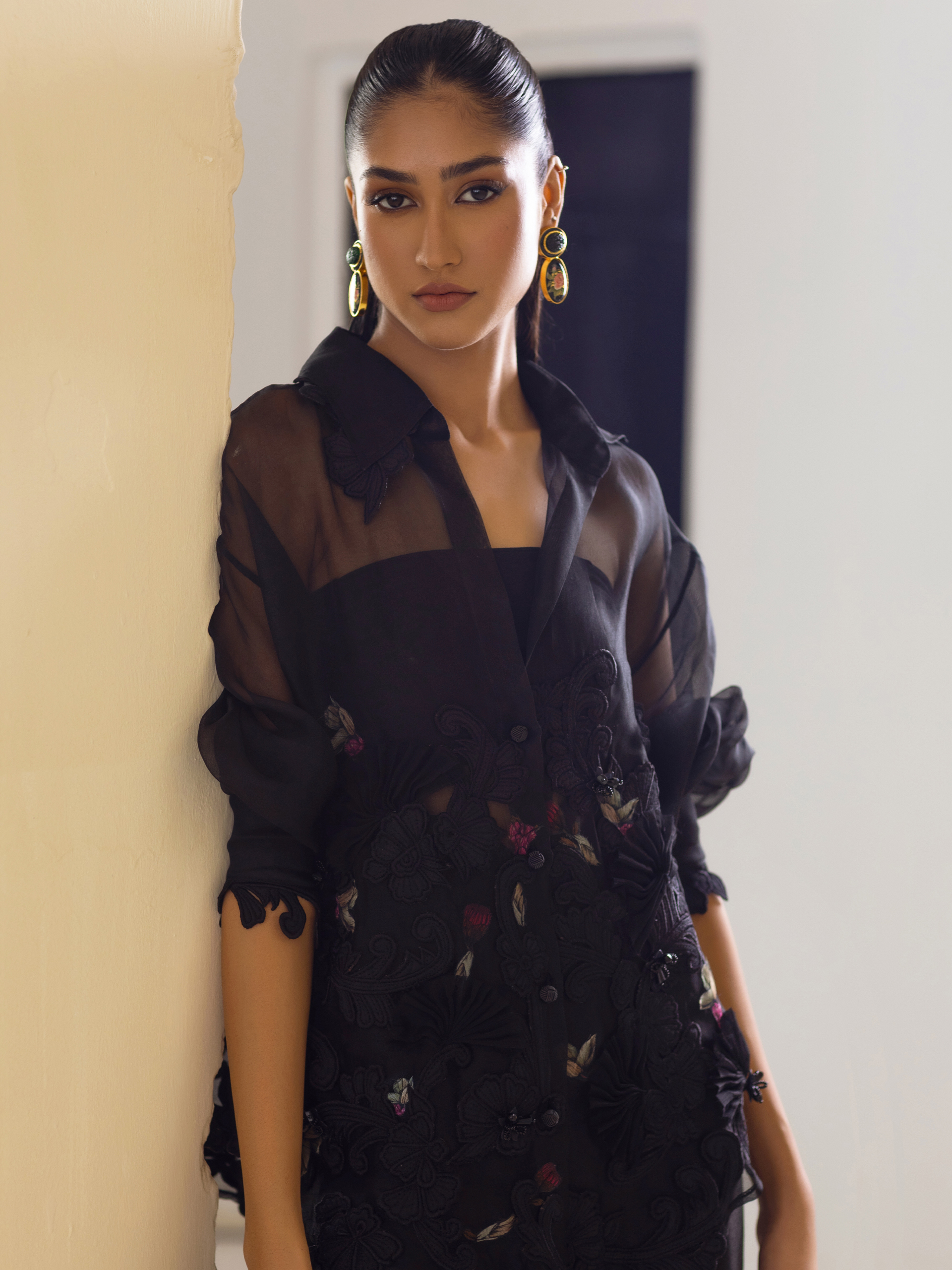 Ora - Black - Image 3