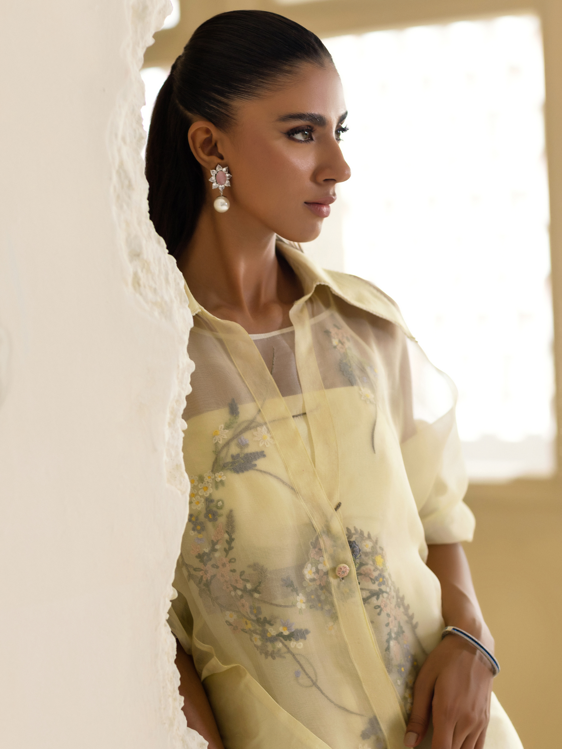 June - Yellow - Image 3