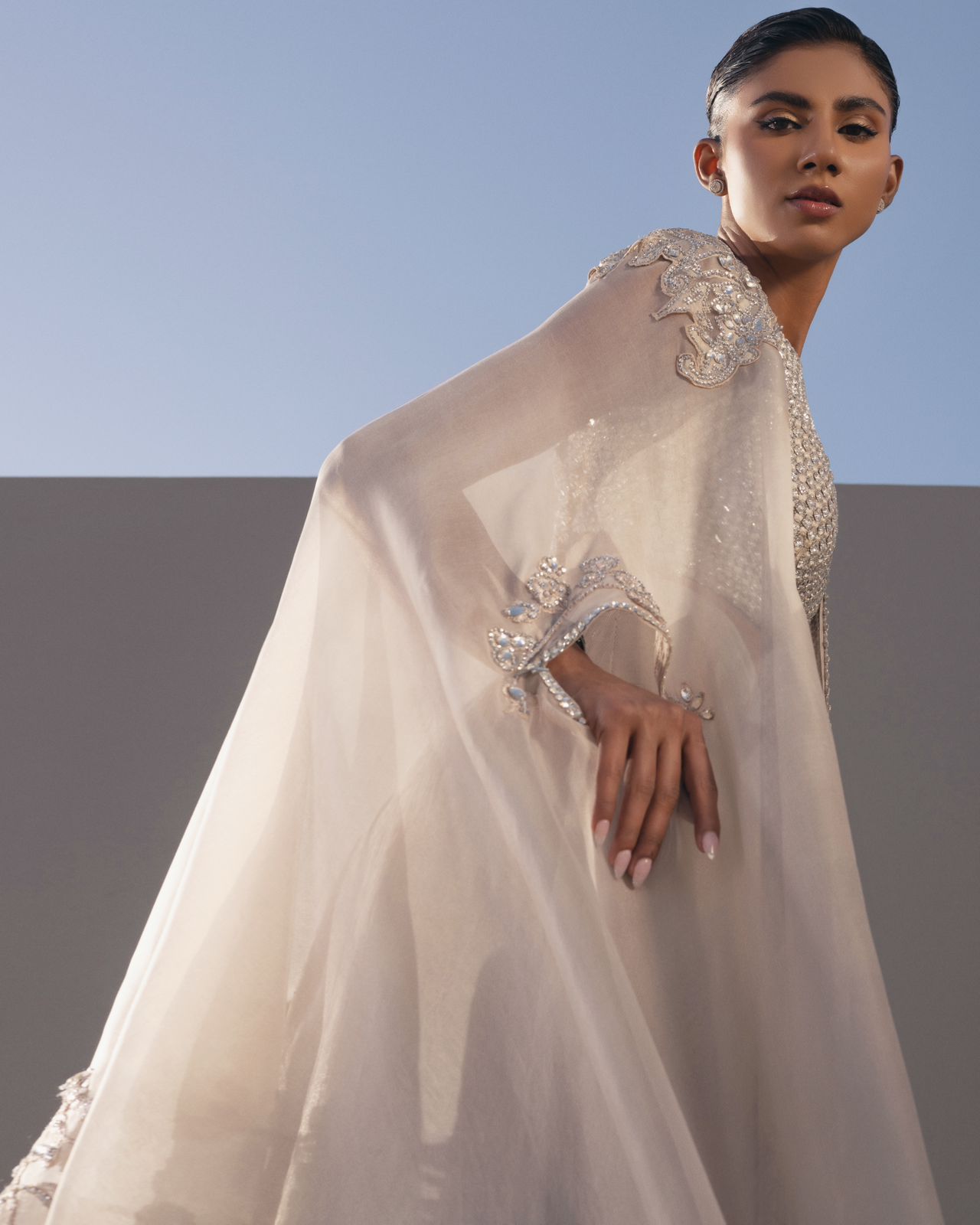 LIV - Image 6