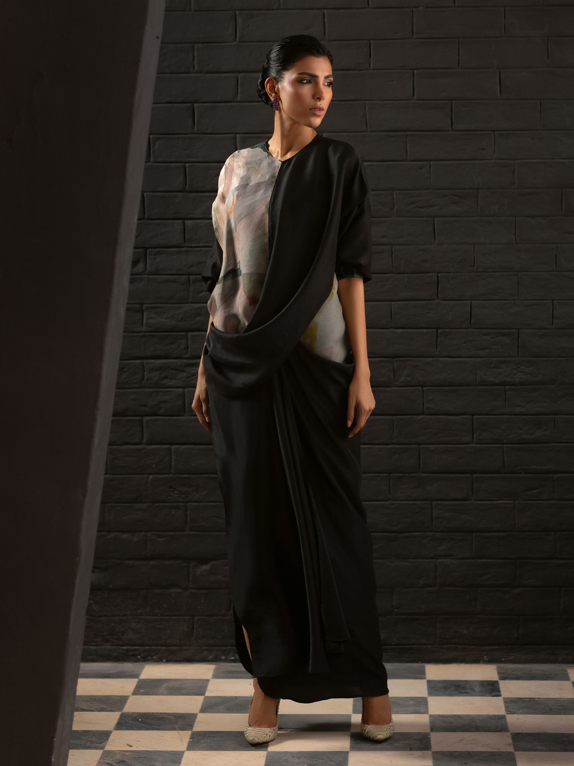 Luca - Black - Image 4