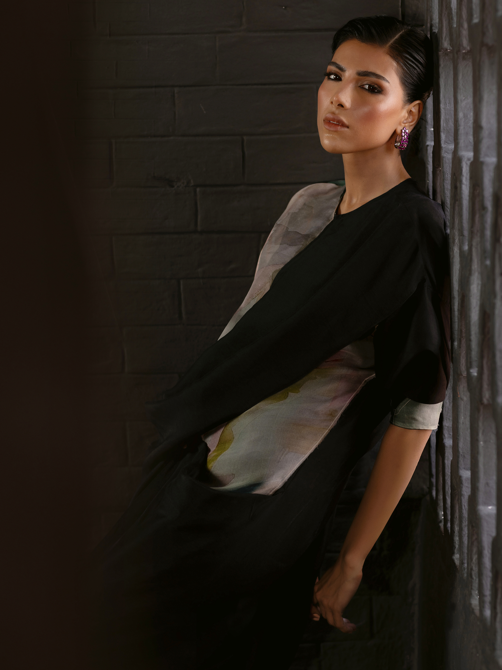 Luca - Black - Image 5