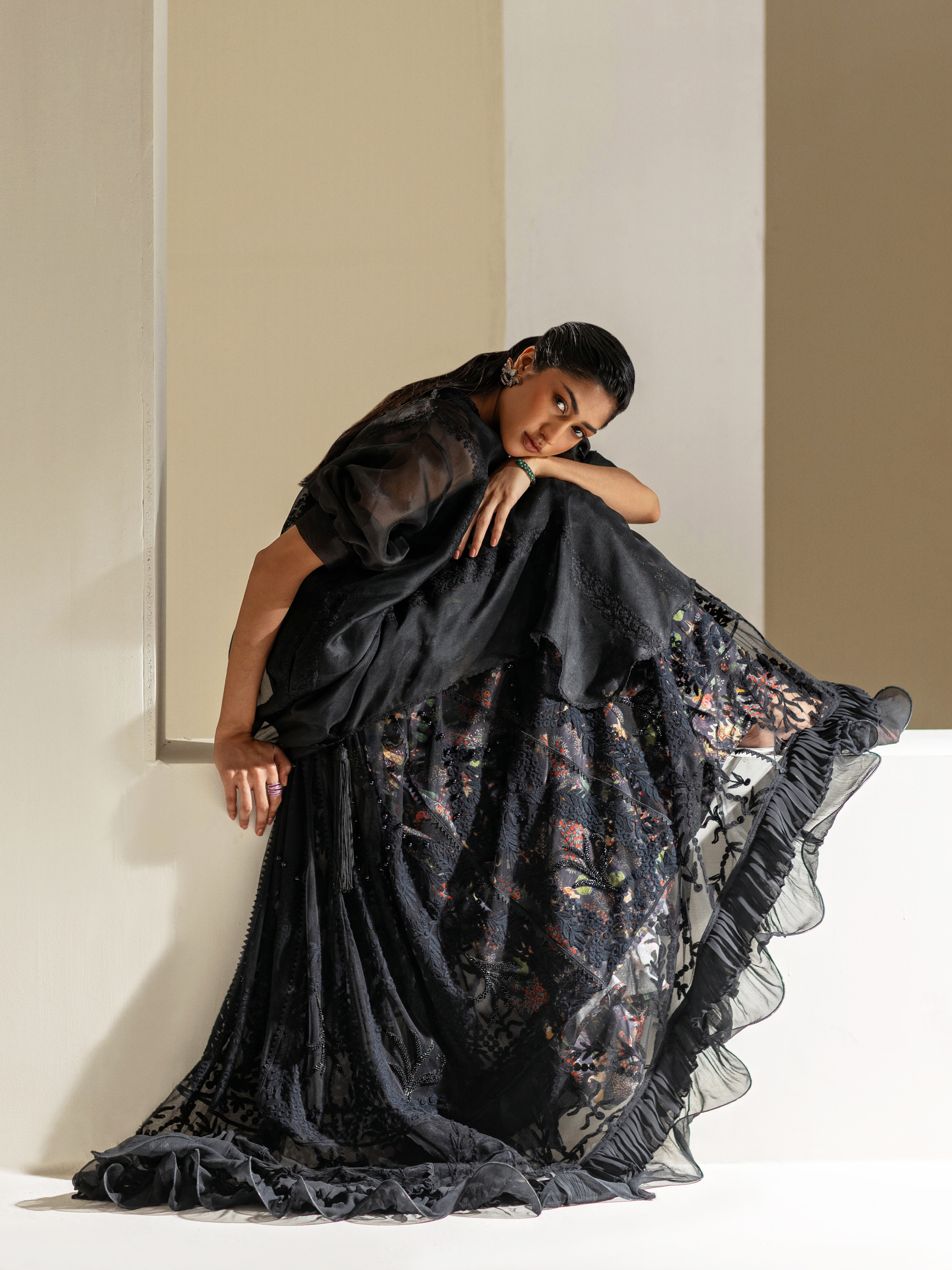 Lyra - Black - Image 6
