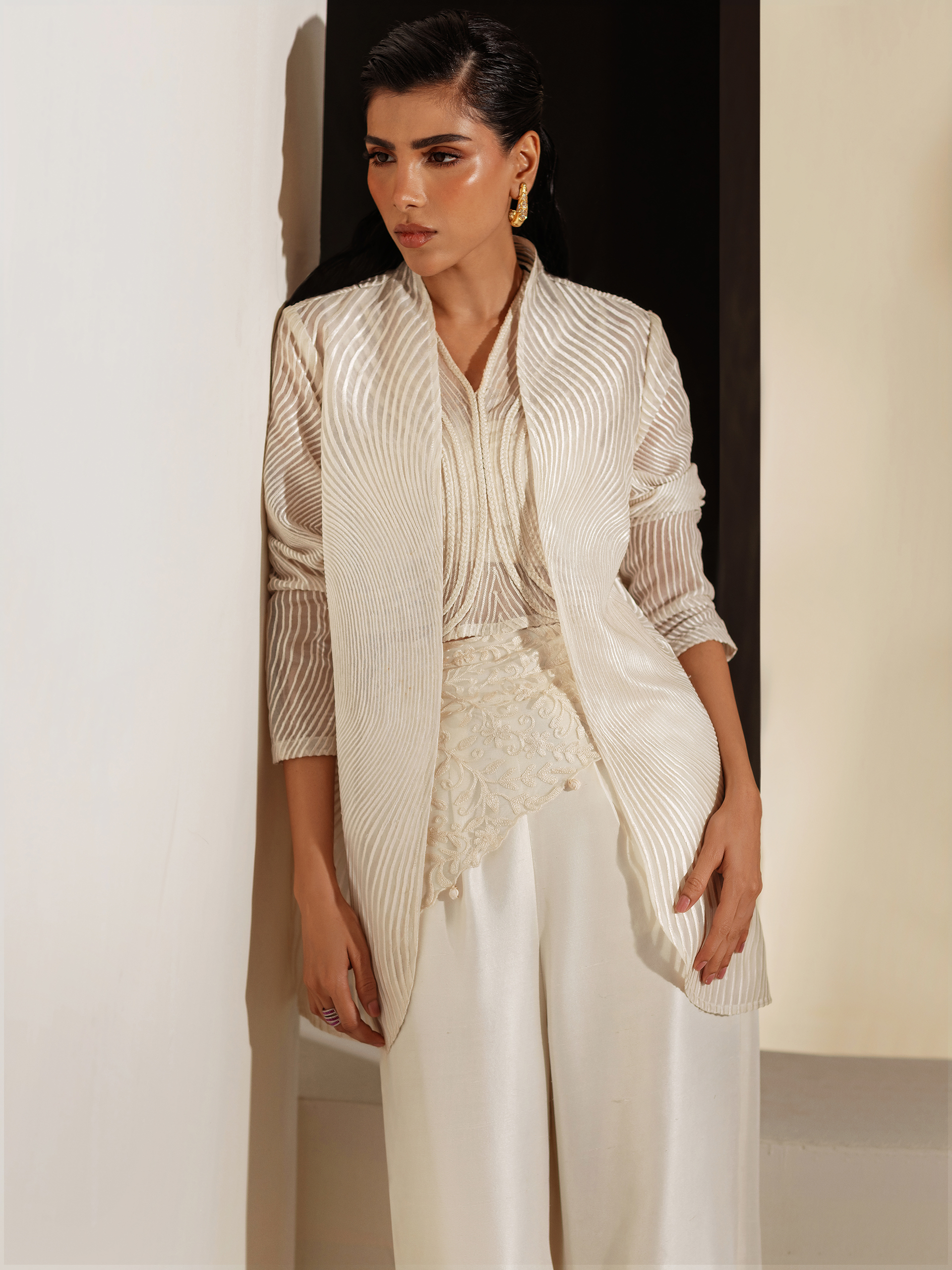 Azure - Ivory - Image 4
